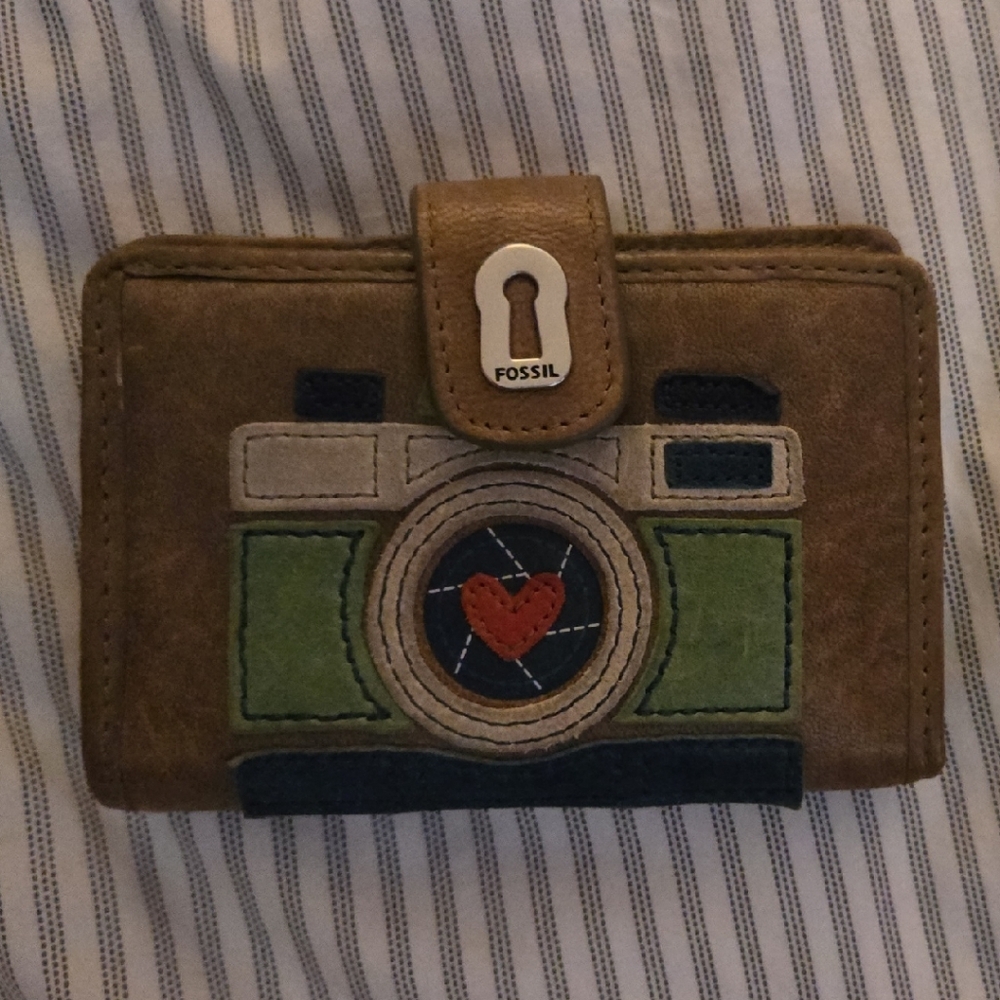 Fossil Brown and Green Retro Camera Phone Case